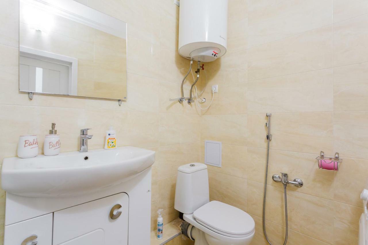 Business Class Apartment At Lomonosova Kyiv Exterior foto